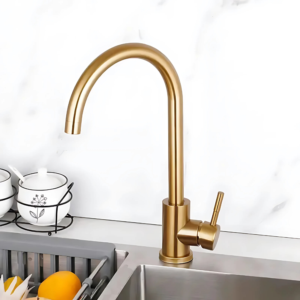 Rosa antique brass kitchen faucet – timeless vintage design with a warm brass finish, featuring a high-arc spout and dual handles for classic elegance and functionality.