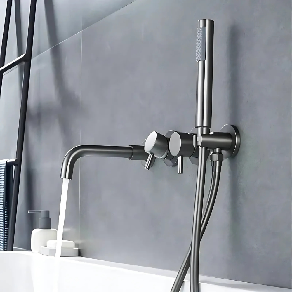 Ilka concealed thermostatic shower mixer – sleek and modern in-wall design with precise temperature control, ensuring a safe and luxurious shower experience.