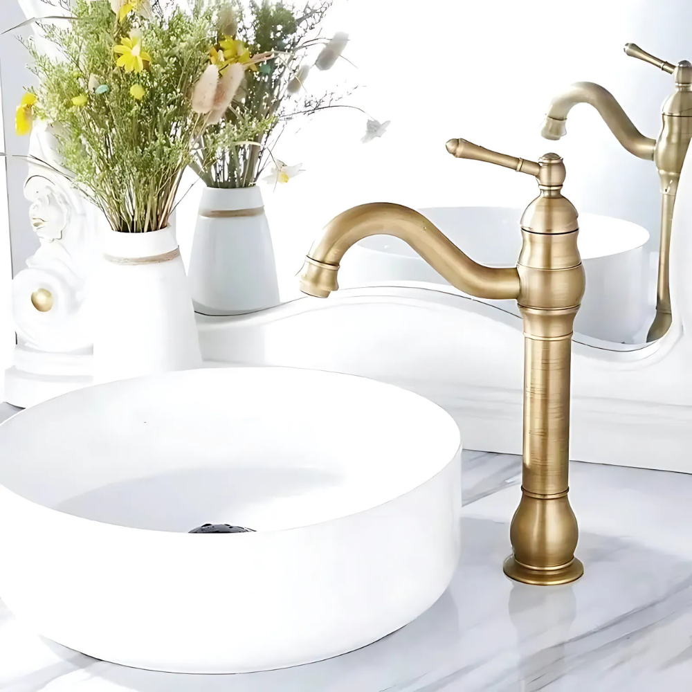 Ibis antique brass bathroom faucet – vintage-inspired design with a warm brass finish, featuring dual handles and a timeless elegance for classic bathroom décor.