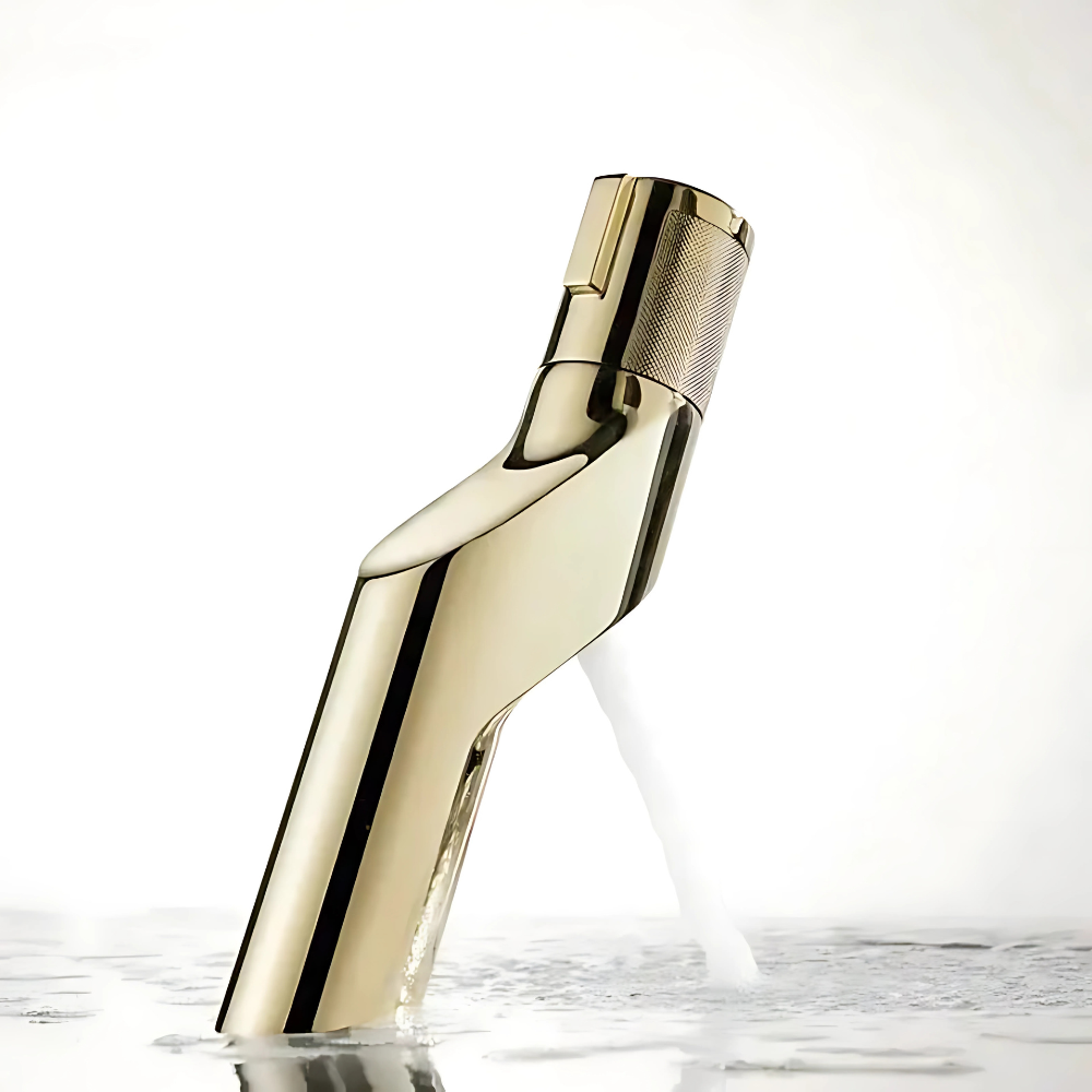 Alia gold bathroom faucet – luxurious and elegant design with a radiant gold finish, combining timeless beauty with modern functionality for a sophisticated bathroom upgrade.