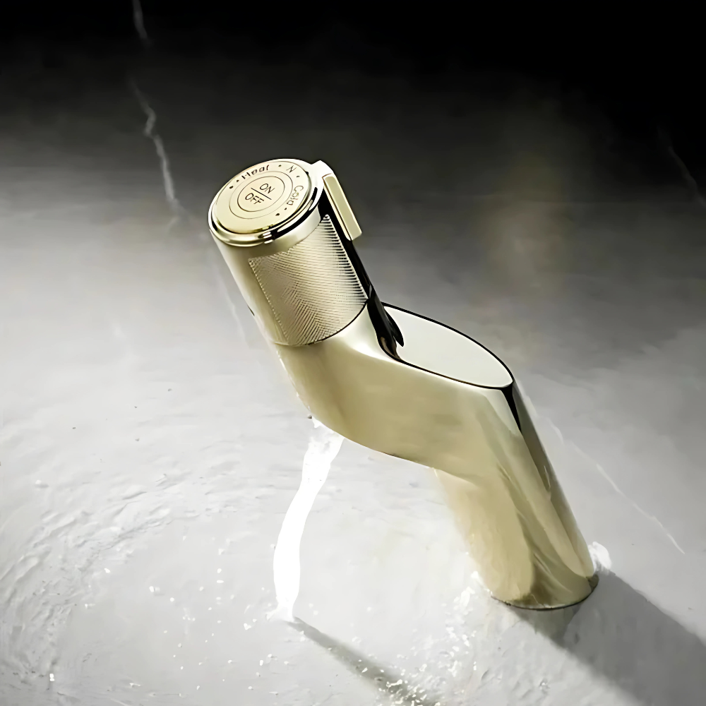 Alia gold bathroom faucet – luxurious and elegant design with a radiant gold finish, combining timeless beauty with modern functionality for a sophisticated bathroom upgrade.