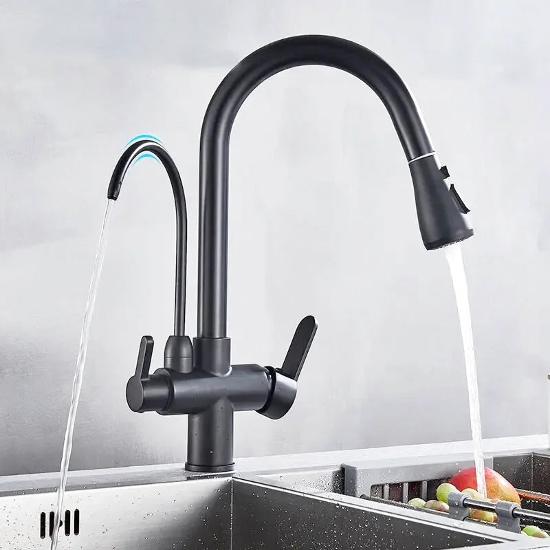 Giro pull-down kitchen faucet – modern high-arc design with a dual-function sprayer for stream and spray modes, perfect for efficient and versatile kitchen use.