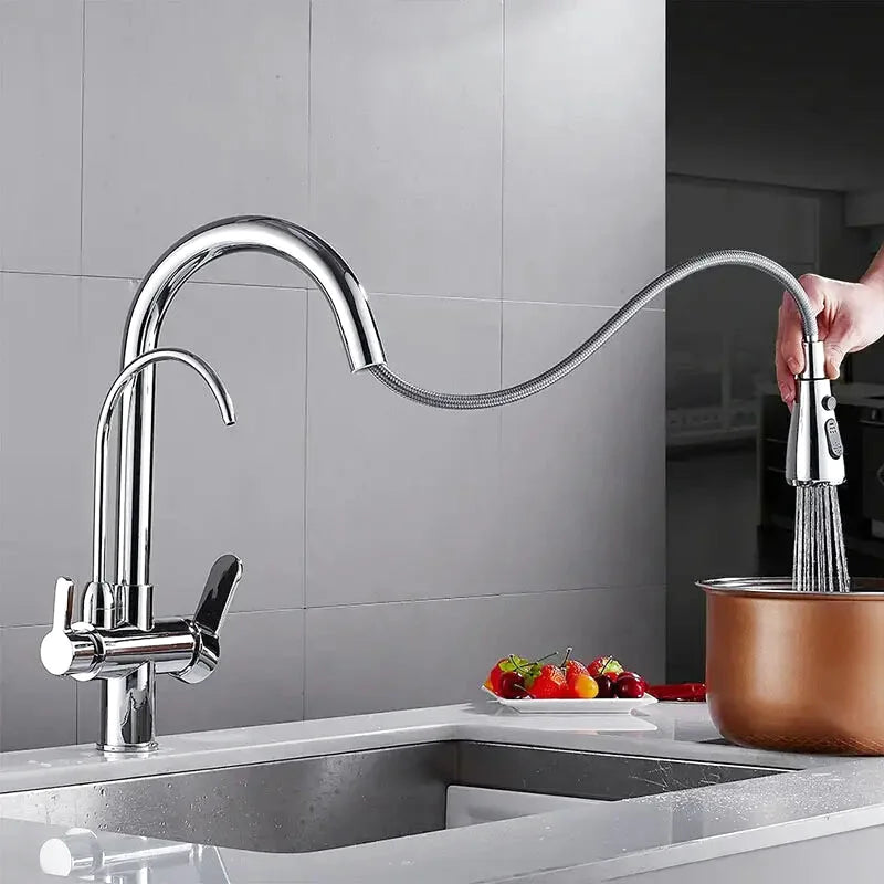 Giro pull-down kitchen faucet – modern high-arc design with a dual-function sprayer for stream and spray modes, perfect for efficient and versatile kitchen use.