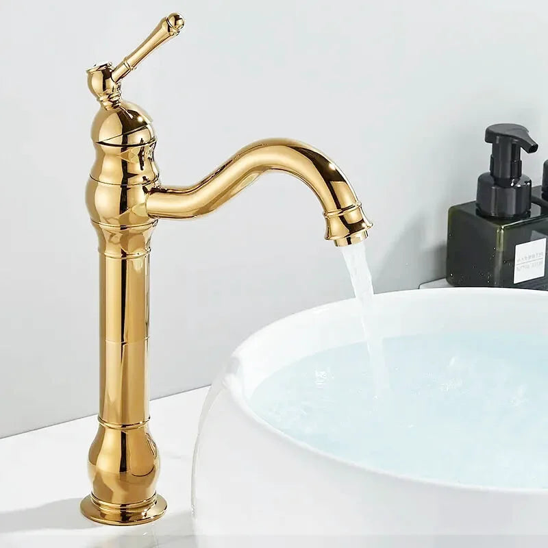 Ibis antique brass bathroom faucet – vintage-inspired design with a warm brass finish, featuring dual handles and a timeless elegance for classic bathroom décor.