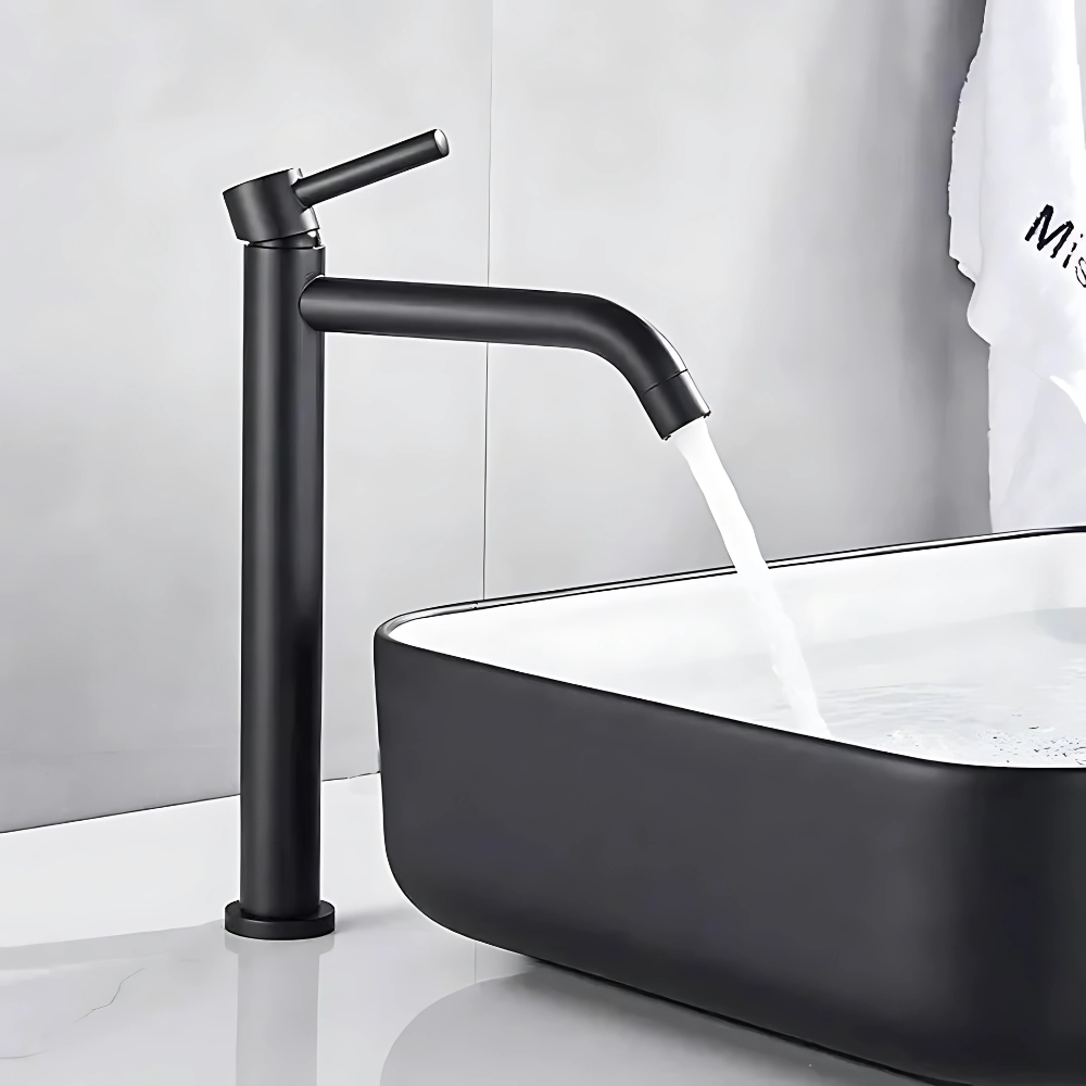 Liva bathroom sink faucet – sleek and modern design with smooth water flow, perfect for adding elegance and functionality to any bathroom vanity.