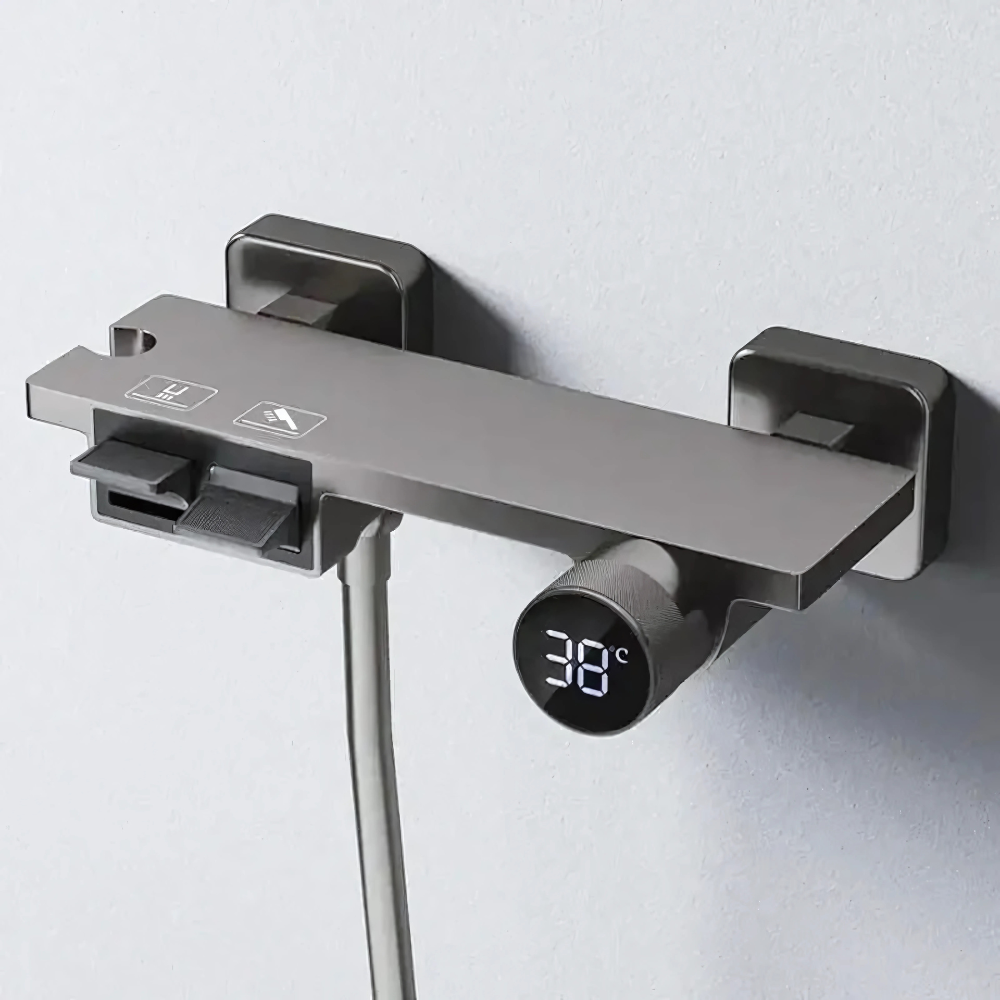 Onyx thermostatic shower faucet – modern and sophisticated design with precise temperature control, ensuring a safe and luxurious shower experience.