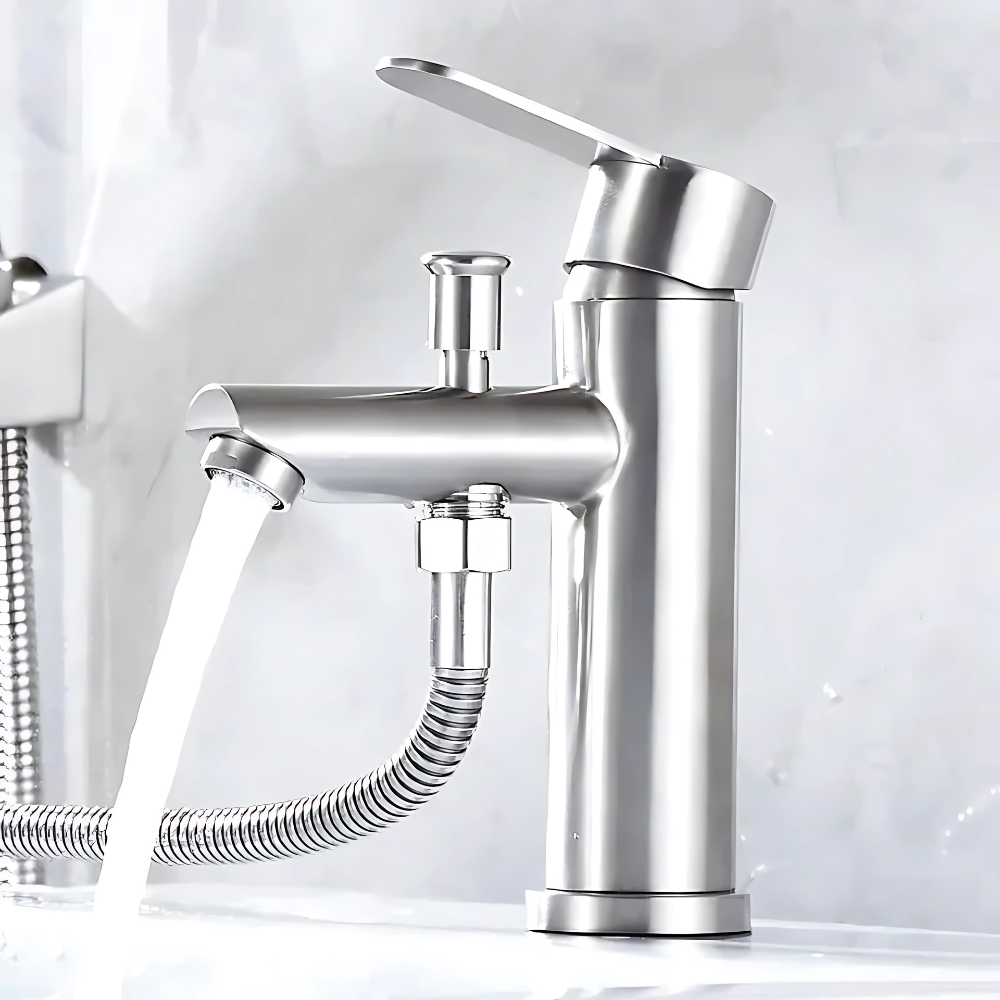 Sona single-hole bathtub faucet – sleek and modern design with a smooth water flow, perfect for contemporary bathrooms seeking elegance and functionality.
