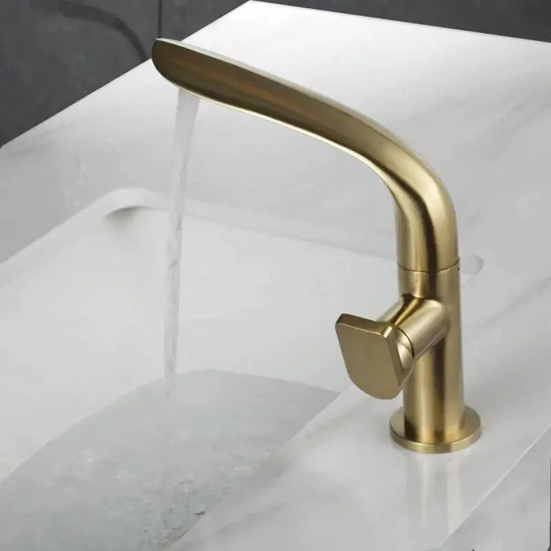 Tina bathroom faucet – sleek and modern design with smooth water flow, perfect for adding elegance and functionality to any bathroom sink.