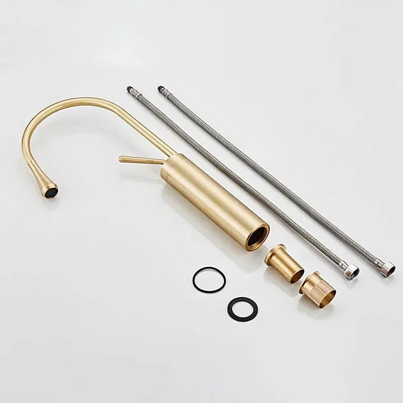 Vila brass bathroom faucet – elegant and durable design with a warm brass finish, combining timeless style with modern functionality for a sophisticated bathroom upgrade.