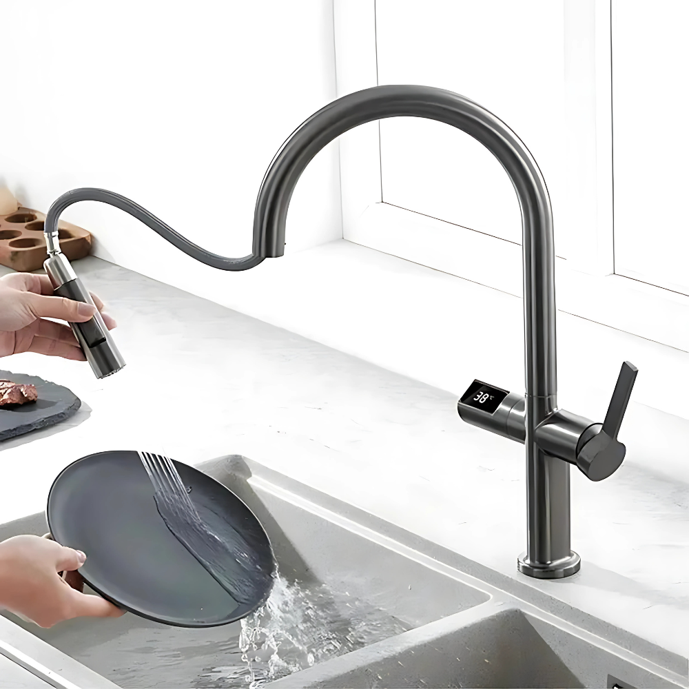 Single-handle kitchen faucet with pull-out sprayer & digital temperature display – modern and innovative design featuring a retractable spray head and real-time water temperature monitoring for precision and convenience.